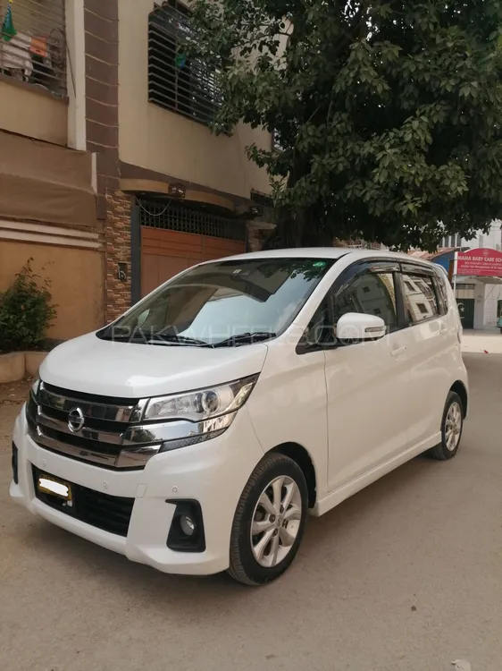 نسان ڈیز 2018 for Sale in کراچی Image-1