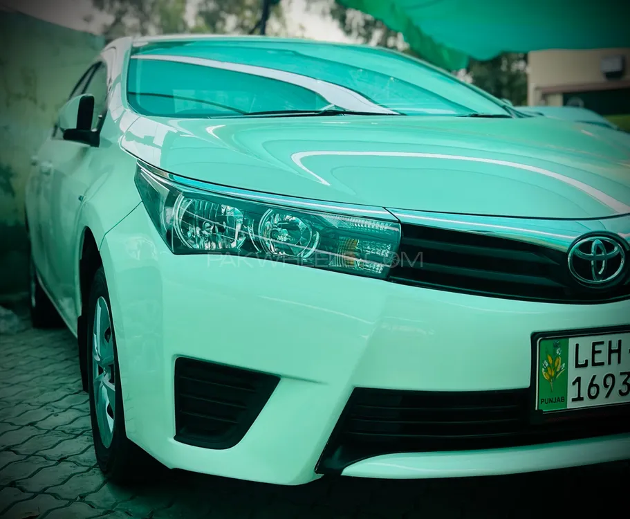 Toyota Corolla 2016 for Sale in Lahore Image-1