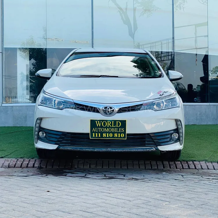 Toyota Corolla 2019 for Sale in Karachi Image-1