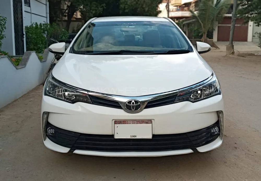 Toyota Corolla 2019 for Sale in Karachi Image-1
