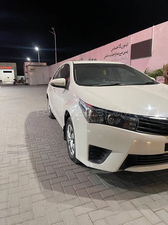 Toyota Corolla 2017 for Sale in Islamabad Image-1