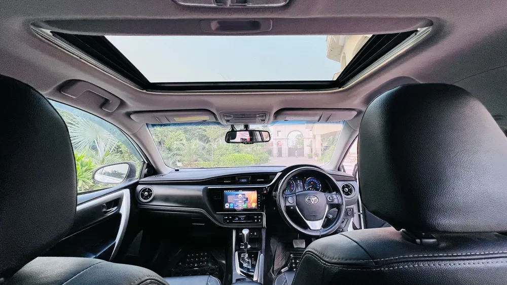 Toyota Corolla 2022 for Sale in Jhang Image-1