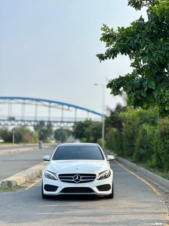 Mercedes Benz C Class 2015 for Sale in Lahore Image-1