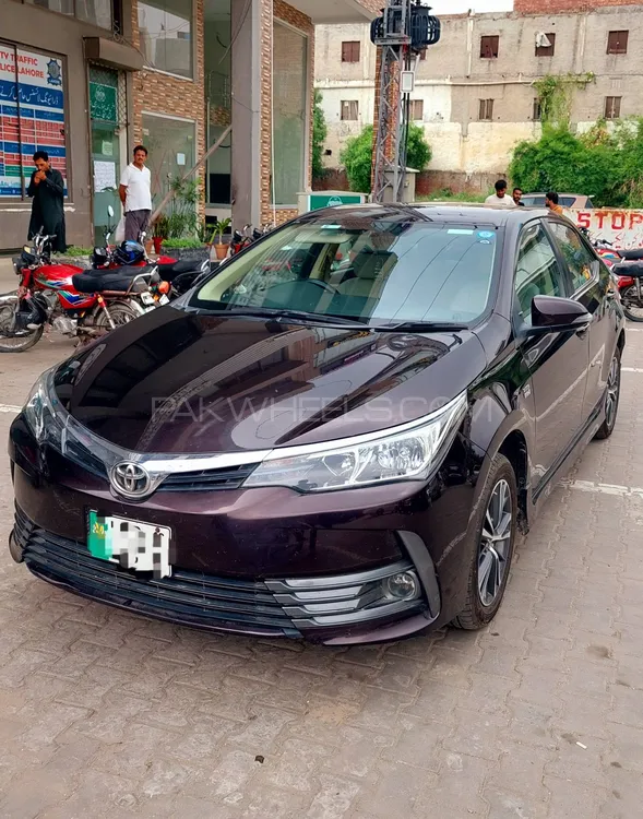 Toyota Corolla 2018 for Sale in Lahore Image-1