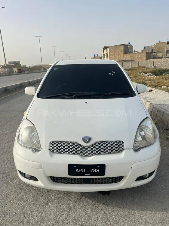 ٹویوٹا ویٹز 2004 for Sale in کوئٹہ Image-1