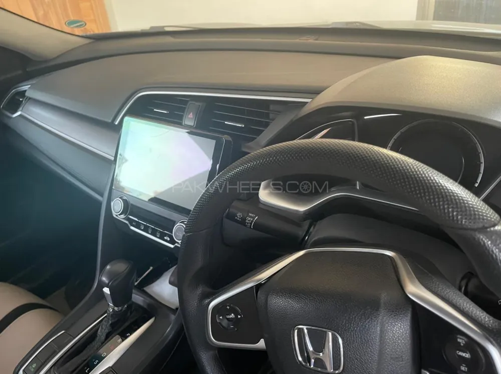 Honda Civic 2017 for Sale in Peshawar Image-1