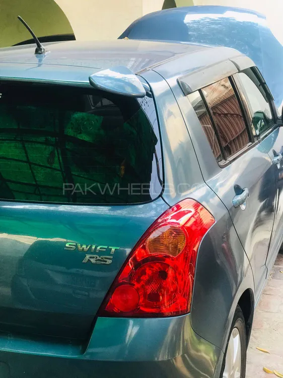 Suzuki Swift 2010 for Sale in Lahore Image-1