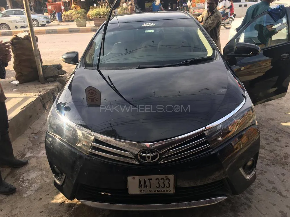 Toyota Corolla 2016 for Sale in Islamabad Image-1