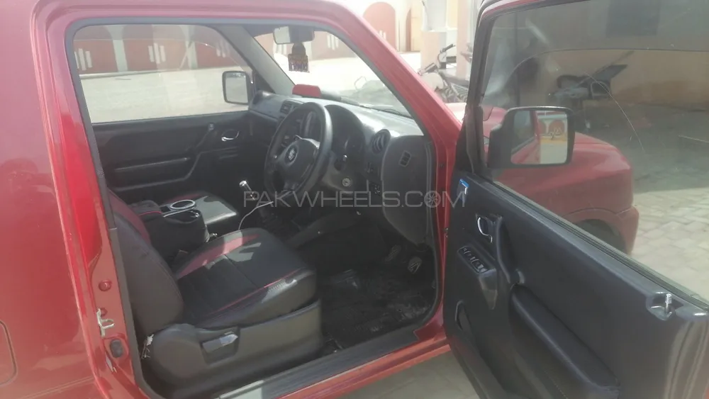 Suzuki Jimny 2011 for Sale in Karachi Image-1