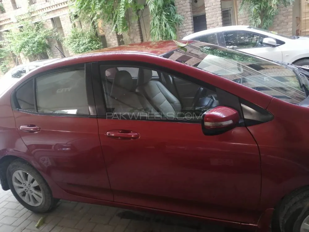 Honda City 2013 for Sale in Lahore Image-1