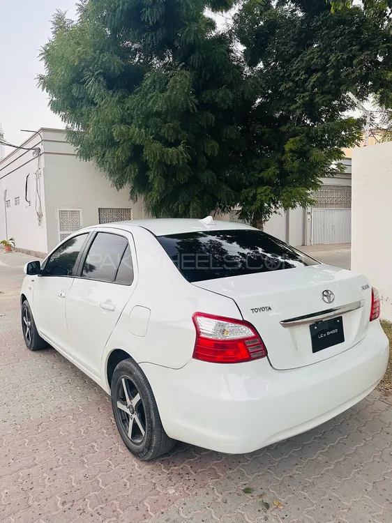 Toyota Belta 2006 for Sale in Multan Image-1