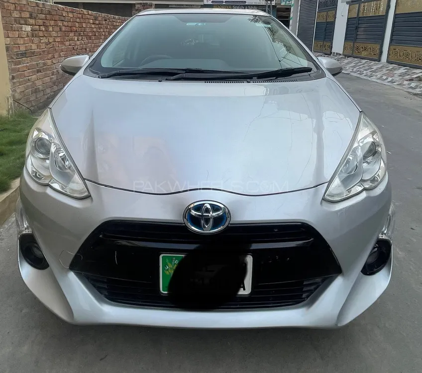 Toyota Aqua 2016 for Sale in Lahore Image-1