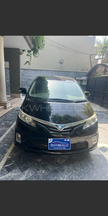 Toyota Estima 2010 for Sale in Gujranwala Image-1