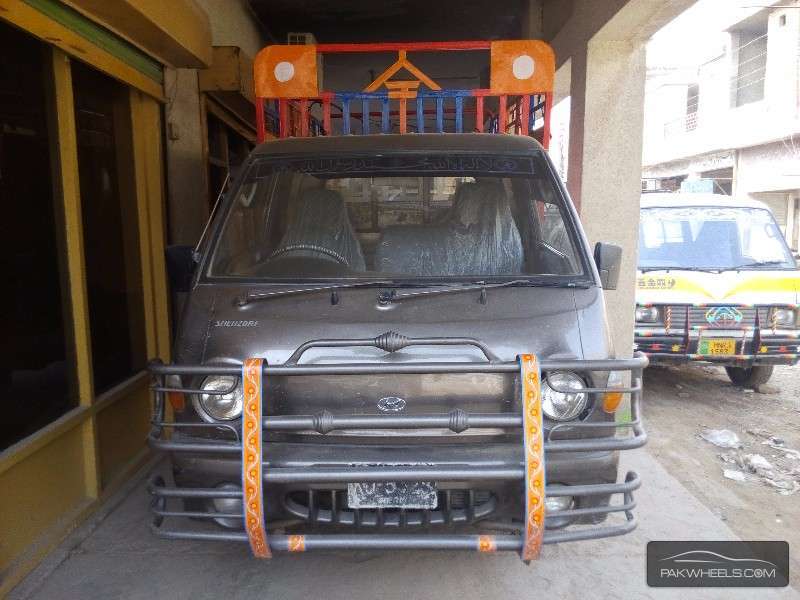Hyundai Shehzore 2009 for Sale in Multan Image-1
