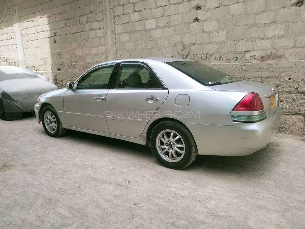 Toyota Mark II 2004 for Sale in Karachi Image-1