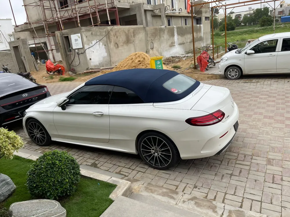 Mercedes Benz C Class 2018 for Sale in Lahore Image-1