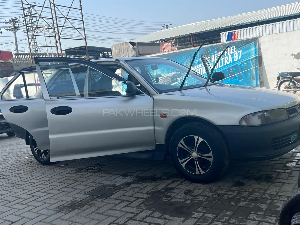 Mitsubishi Lancer 1995 for Sale in Lahore Image-1