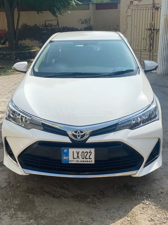 Toyota Corolla 2021 for Sale in Phalia Image-1