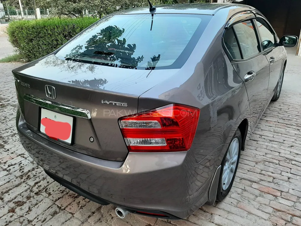 Honda City 2015 for Sale in Muzaffar Gargh Image-1