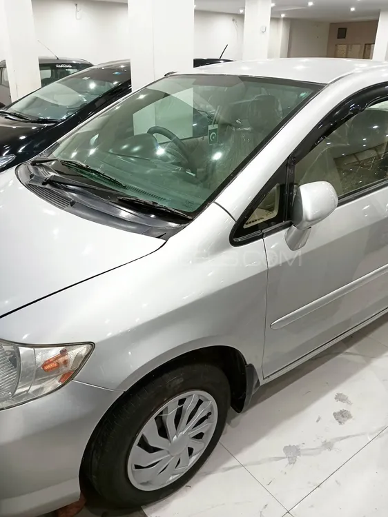 Honda City 2005 for Sale in Lahore Image-1