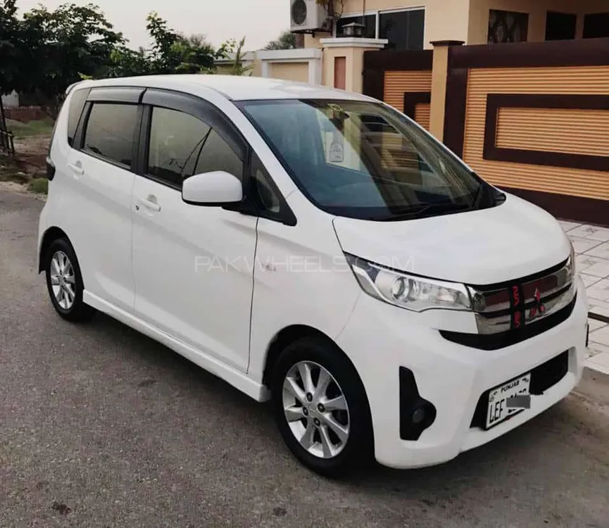 Mitsubishi EK Custom 2015 for Sale in Multan Image-1