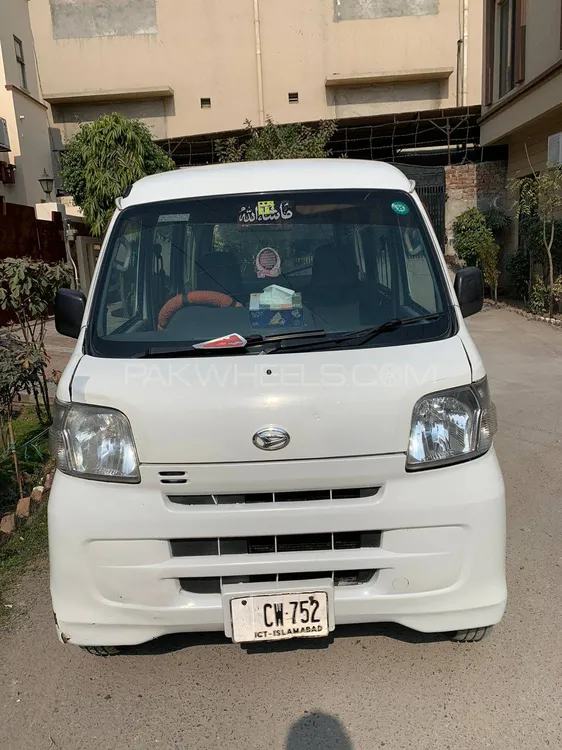 Daihatsu Hijet 2009 for Sale in Sohawa Image-1