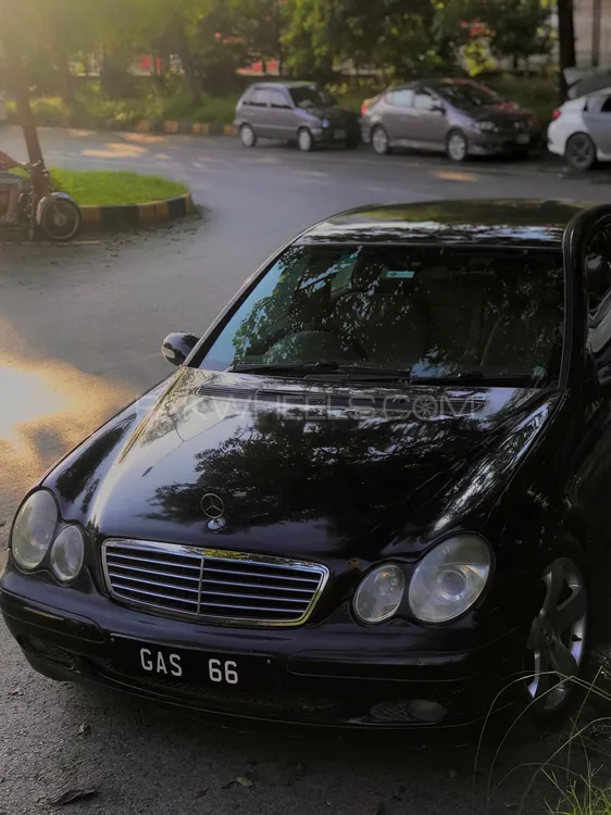 مرسڈیز بینز سی کلاس 2003 for Sale in اسلام آباد Image-1