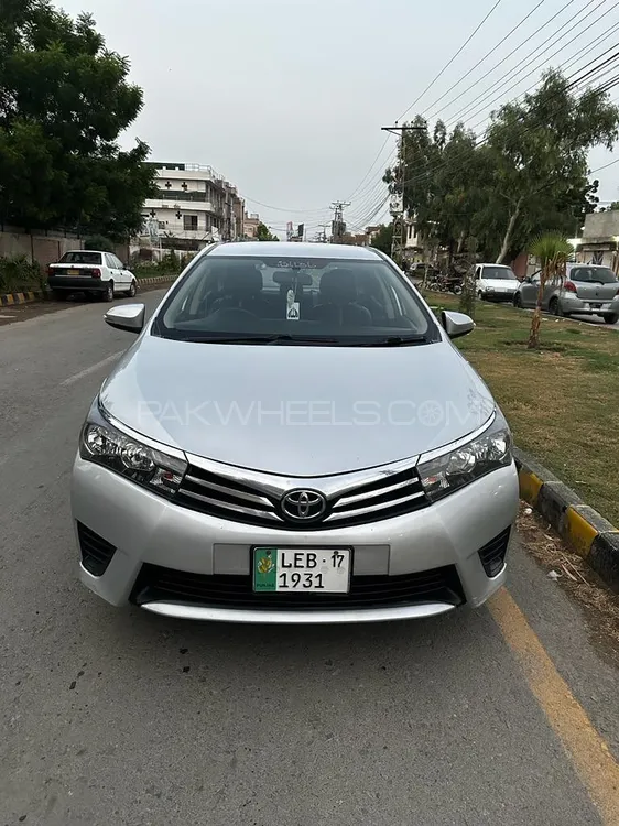 Toyota Corolla 2016 for Sale in Sargodha Image-1