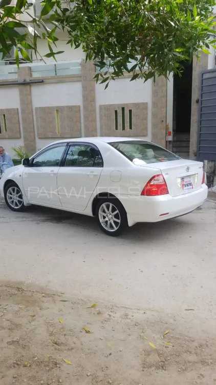 Toyota Corolla 2004 for Sale in Dera ismail khan Image-1