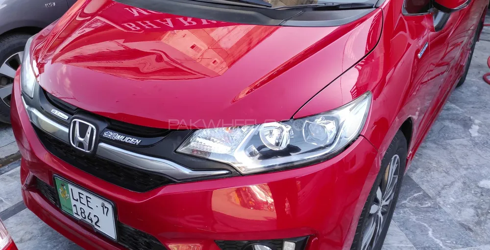 Honda Fit 2013 for Sale in Lahore Image-1