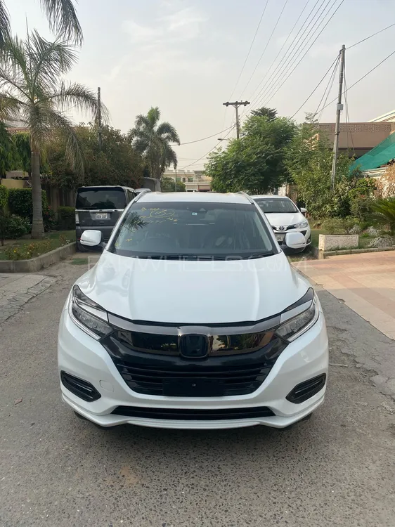 Honda Vezel 2018 for Sale in Sialkot Image-1