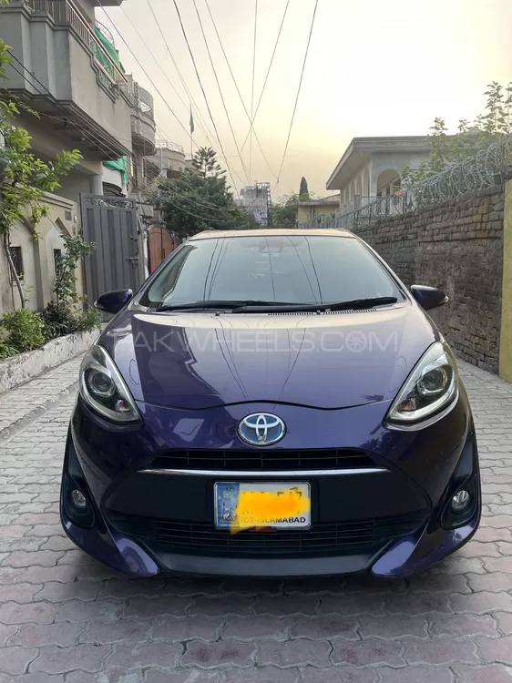 ٹویوٹا اکوا 2017 for Sale in اسلام آباد Image-1