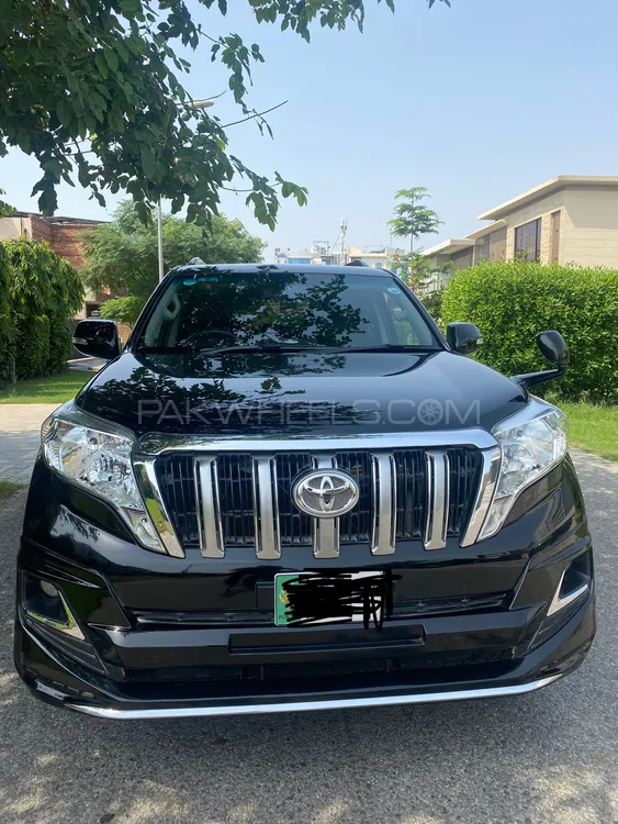 Toyota Prado 2012 for Sale in Lahore Image-1
