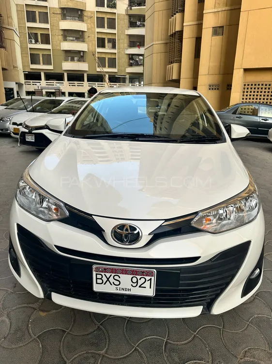 Toyota Yaris Sedan 2022 for Sale in Karachi Image-1