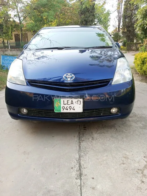 Toyota Prius 2006 for Sale in Islamabad Image-1