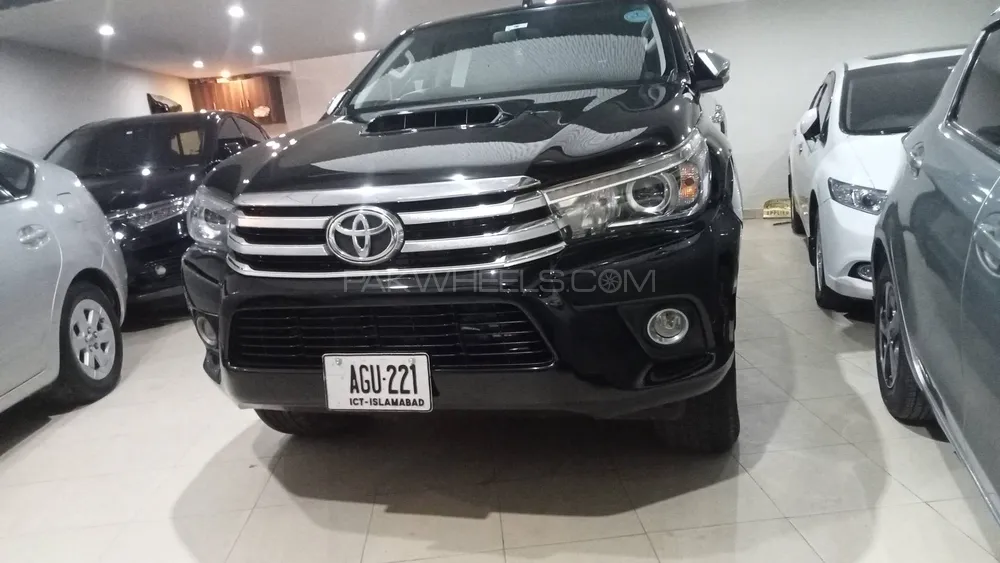 Toyota Hilux 2018 for Sale in Lahore Image-1
