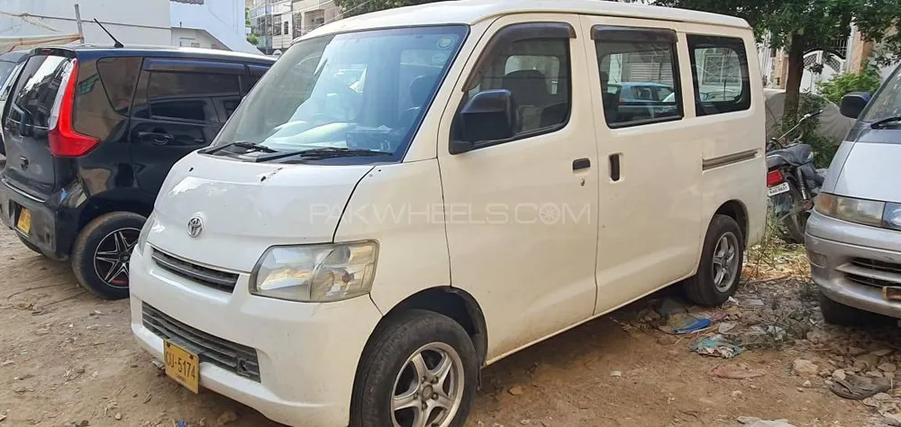 Toyota Town Ace 2008 for Sale in Karachi Image-1