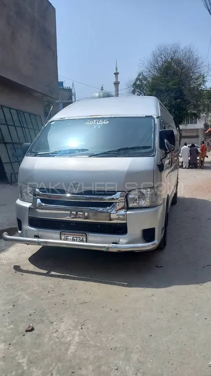 Toyota Hiace 2014 for Sale in Lahore Image-1
