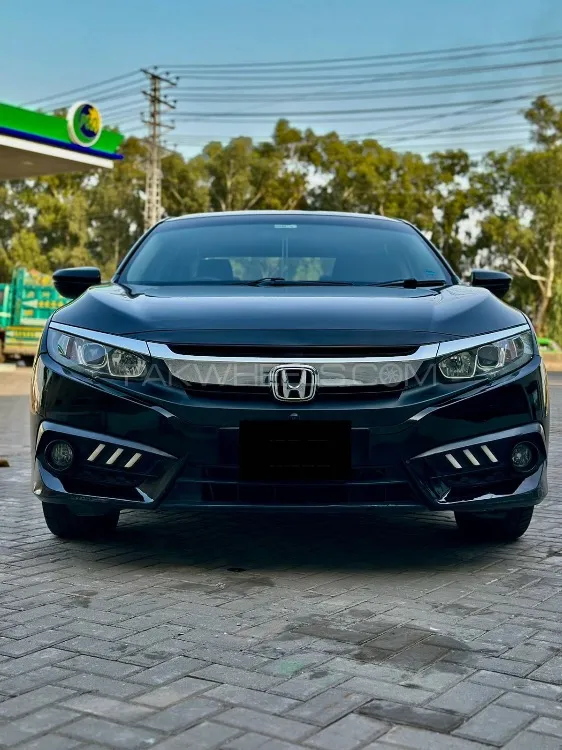 Honda Civic 2018 for Sale in Lahore Image-1