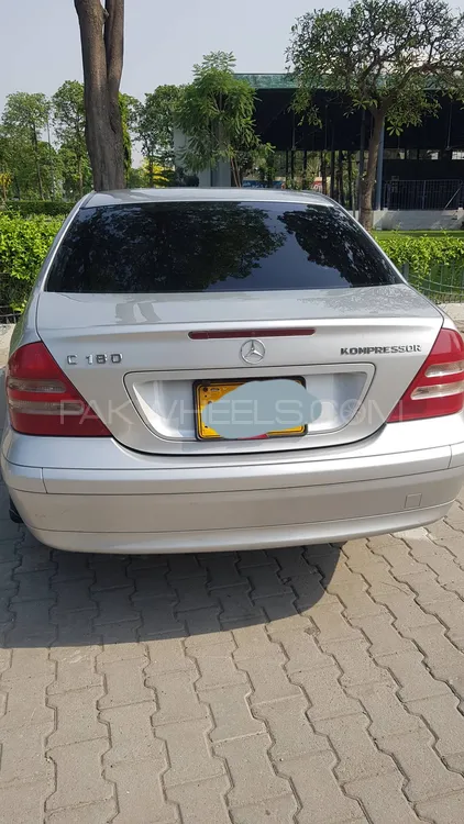 Mercedes Benz C Class 2003 for Sale in Lahore Image-1