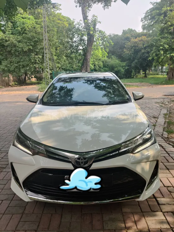Toyota Corolla 2017 for Sale in Lahore Image-1