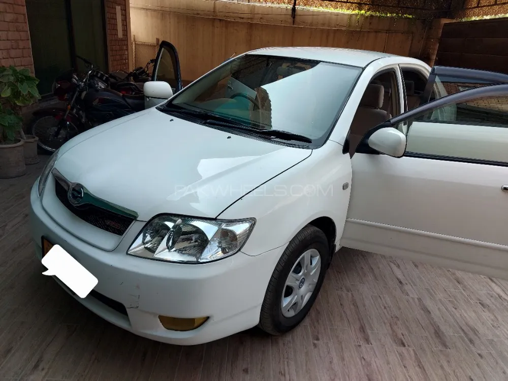 Toyota Corolla 2005 for Sale in Multan Image-1