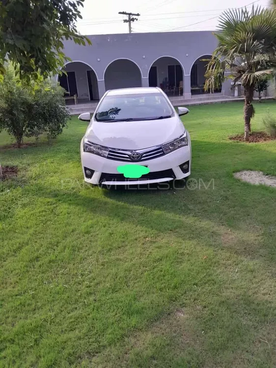 Toyota Corolla 2016 for Sale in Peshawar Image-1