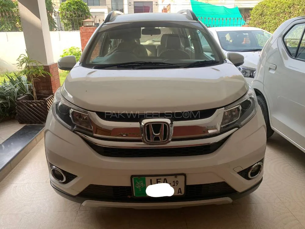 Honda BR-V 2017 for Sale in Lahore Image-1
