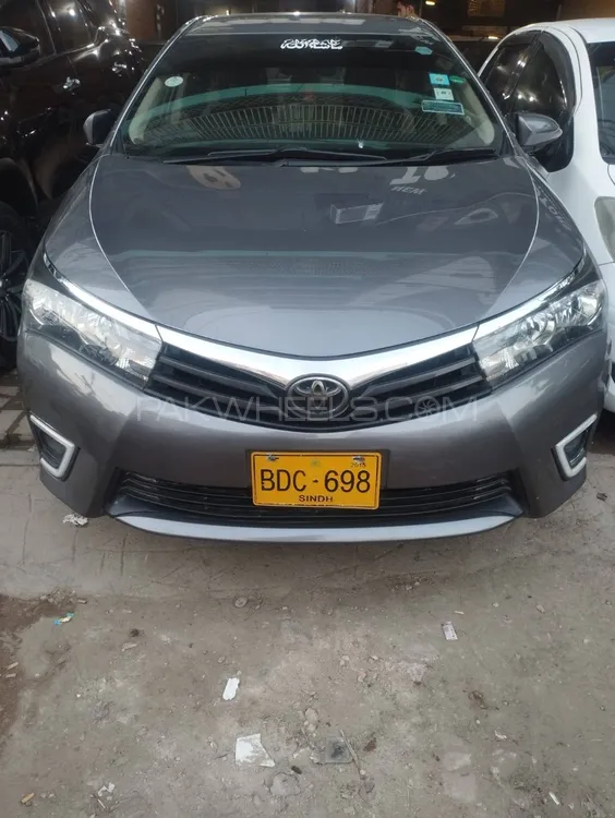 Toyota Corolla 2015 for Sale in Karachi Image-1