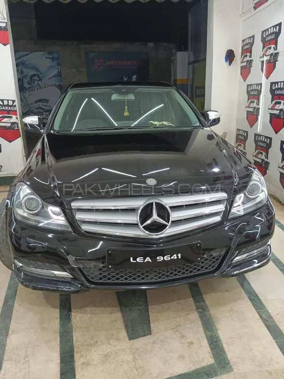 Mercedes Benz C Class 2007 for Sale in Lahore Image-1