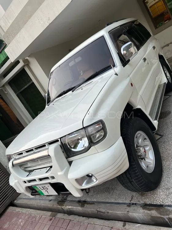 Mitsubishi Pajero 1998 for Sale in Lahore Image-1