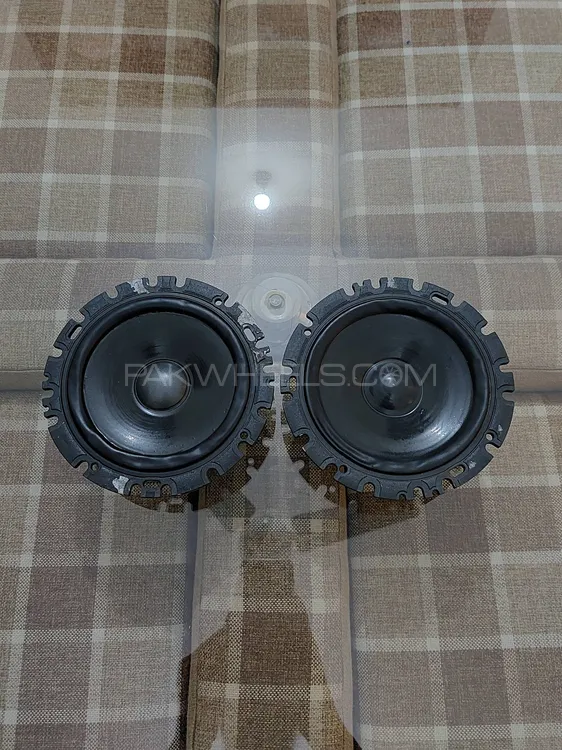 Original Kemwood Size 6 Inch Speakers Forsale Image-1