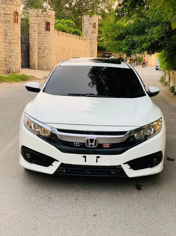 Honda Civic 2016 for Sale in Multan Image-1
