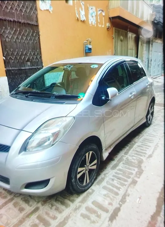 Toyota Vitz 2008 for Sale in Peshawar Image-1